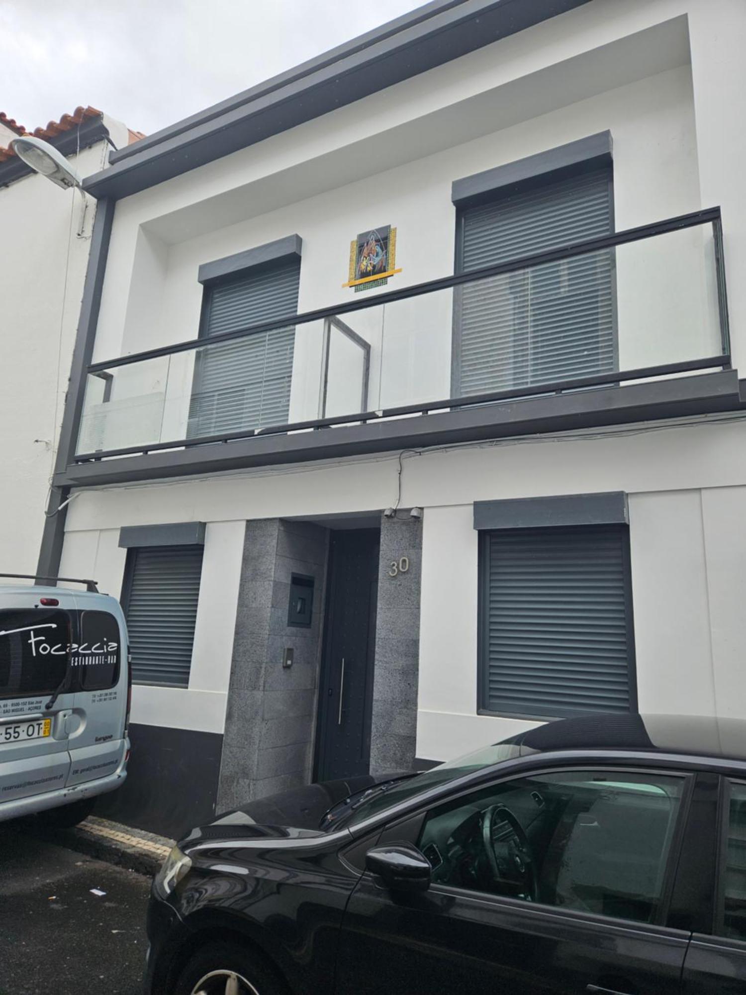 Bella Italia Coronel Miranda Guest House Понта Делгада Екстериор снимка