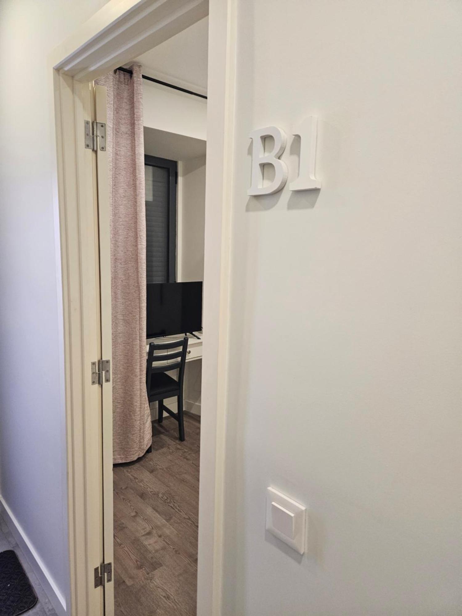 Bella Italia Coronel Miranda Guest House Понта Делгада Екстериор снимка